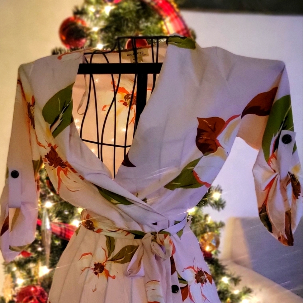 MONTEAU Cream Floral Wrap Dress